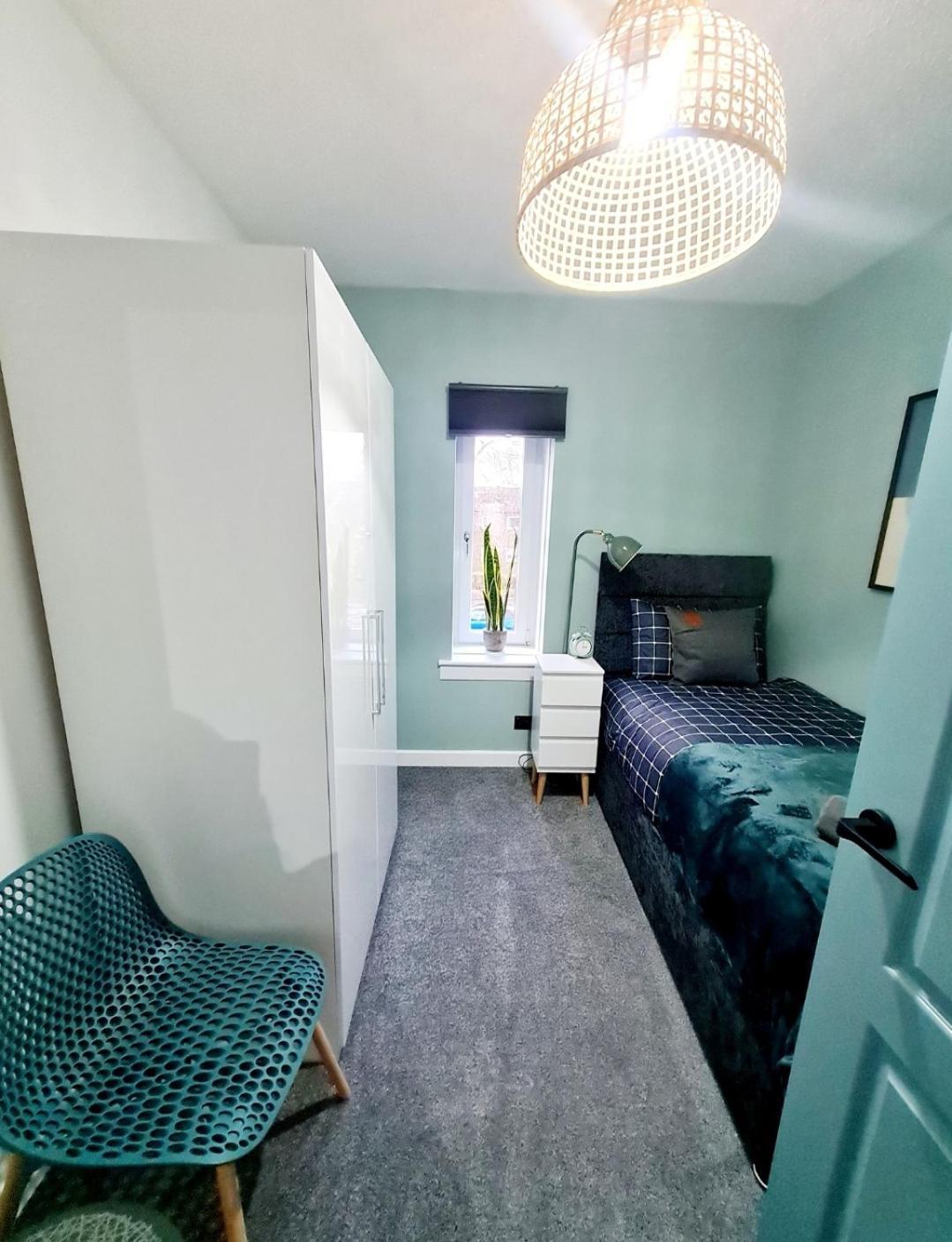 Bright 3Br Walking Distance To Town - Free Parking Διαμέρισμα Γλασκώβη Εξωτερικό φωτογραφία