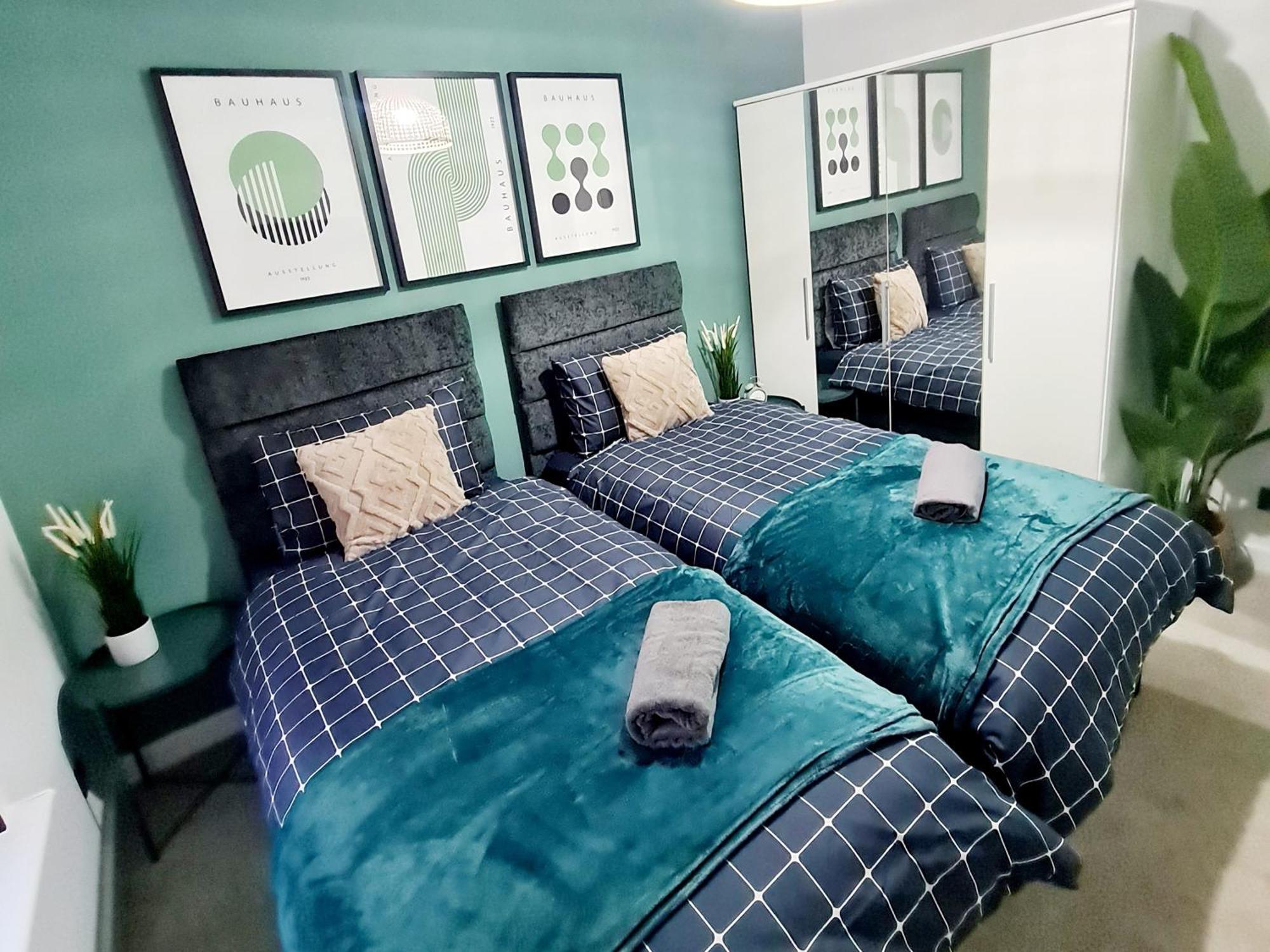 Bright 3Br Walking Distance To Town - Free Parking Διαμέρισμα Γλασκώβη Εξωτερικό φωτογραφία